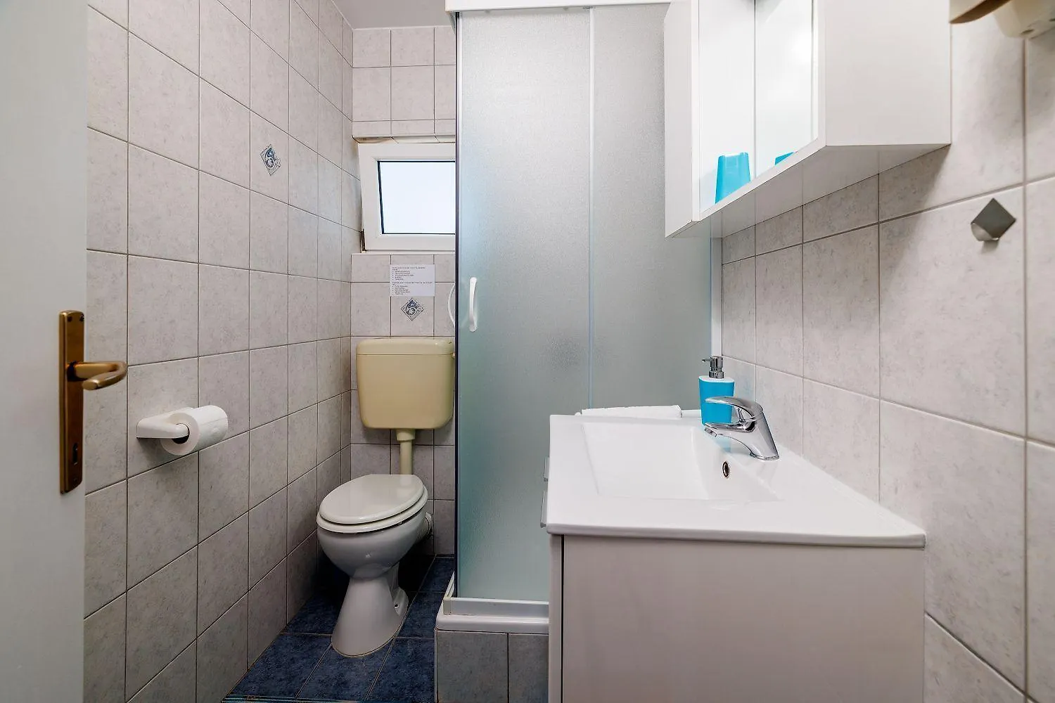 Atemberaubendes Apartment 150 Meter Zum Strand Mit Jacuzzi, Meerblick, Pool, Billardtisch Dramalj 0*,  Croatia