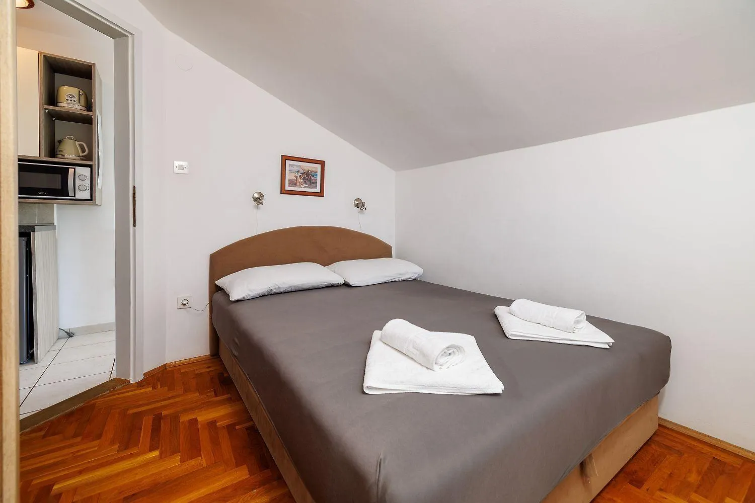 Atemberaubendes Apartment 150 Meter Zum Strand Mit Jacuzzi, Meerblick, Pool, Billardtisch Dramalj